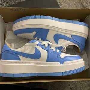 Women air Jordan elevate lows (university blue) size 6